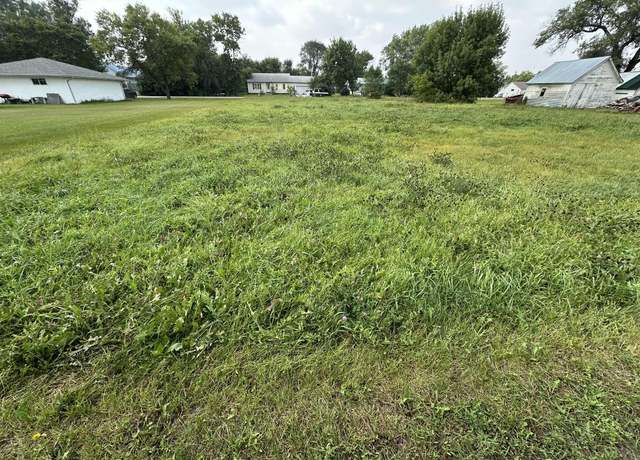 Property at 715 Whittecar Ave, Gregory, SD 57533