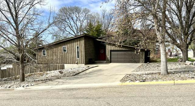 Photo of 1321 E Broadway Ave, Pierre, SD 57501