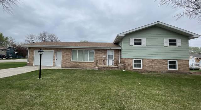 Photo of 1006 2nd Ave W, Mobridge, SD 57601