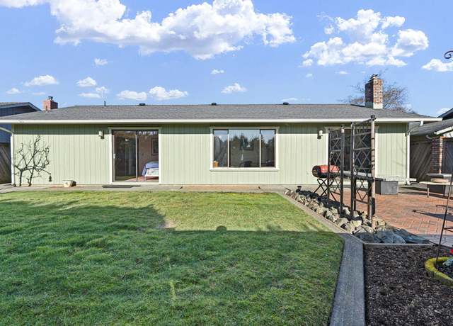 Property at 145 Mason Ct, Crescent City, CA 95531, 3 beds, 2 baths