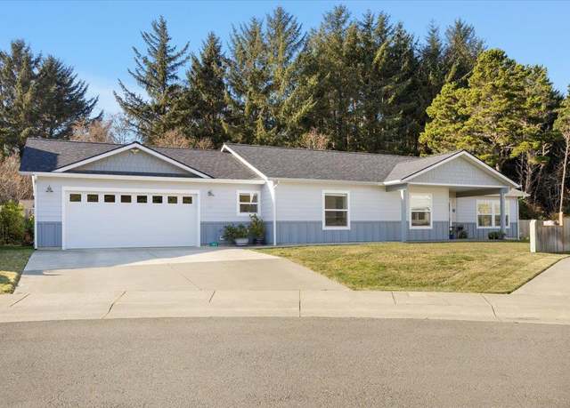 Property at 185 Smugglers Cove Way, Crescent City, CA 95531, 3 beds, 2 baths