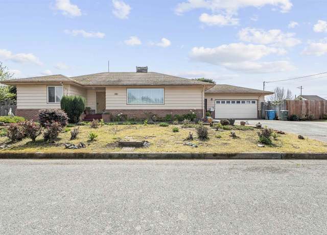Property at 180 E Lauff, Crescent City, CA 95531, 3 beds, 1.5 baths