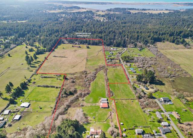 Property at 3800 Kings Valley Rd, Crescent City, CA 95531, 4 beds, 4 baths