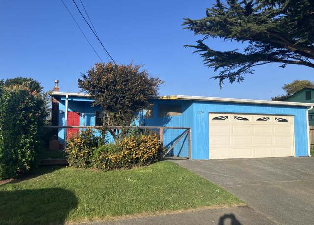 Property at 1257 Gainard St, Crescent City, CA 95531, 4 beds, 2 baths