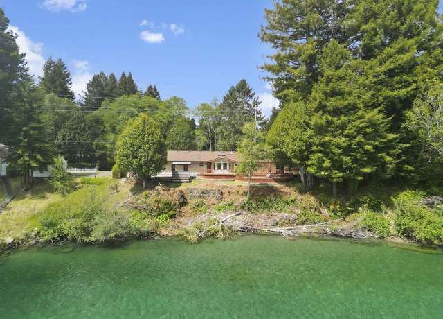 Property at 6495 South Bank Rd, Crescent City, CA 95531, 3 beds, 2 baths