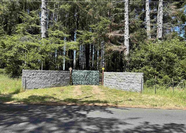 Property at 1090 Kellogg Rd, Crescent City, CA 95531