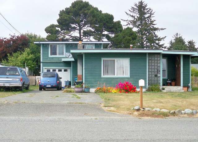 Property at 275 E Macken Ave, Crescent, CA 95531, 4 beds, 2 baths