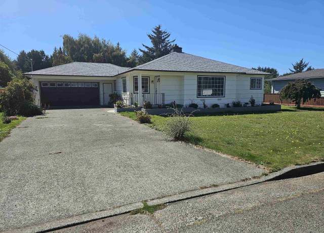 Property at 475 Esta Ave, Crescent City, CA 95531, 3 beds, 1.5 baths
