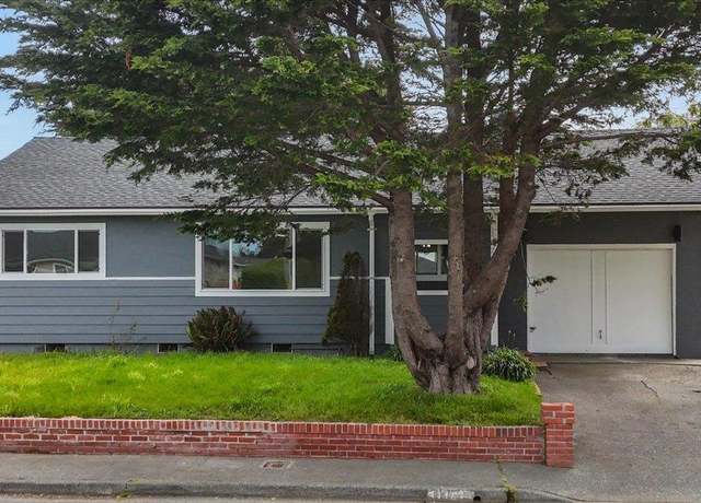 Property at 1371 Anzio St, Crescent City, CA 95531, 4 beds, 2 baths