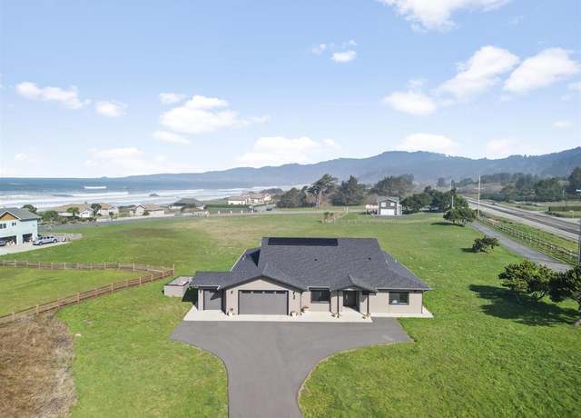 Property at 125 Sand Dune Way, Smith River, CA 95567, 3 beds, 2.5 baths