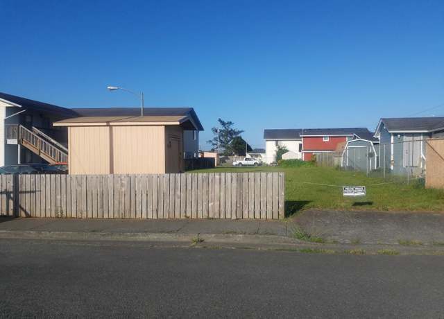 Property at 764 E St, Crescent City, CA 95531