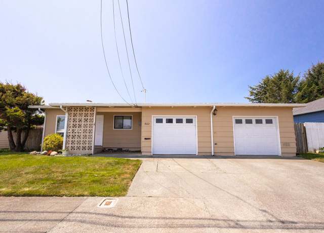 Property at 1022 Huntington St, Crescent City, CA 95531, 3 beds, 1.5 baths