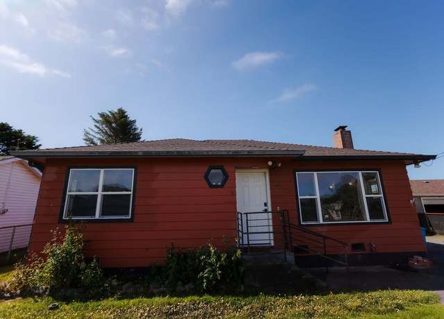 Property at 645 Macken Ave, Crescent City, CA 95531, 3 beds, 1 bath