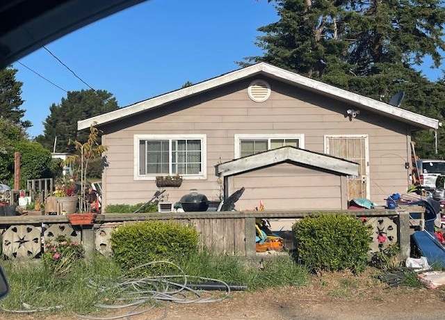 Property at 2234 Harmony Ln, Crescent City, CA 95531, 3 beds, 1 bath