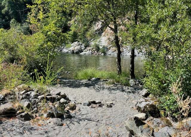 Property at 165 Azalea Ct, Gasquet, CA 95543