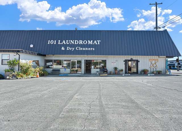 Property at 503 L St, Crescent City, CA 95531, 2 beds, 2 baths