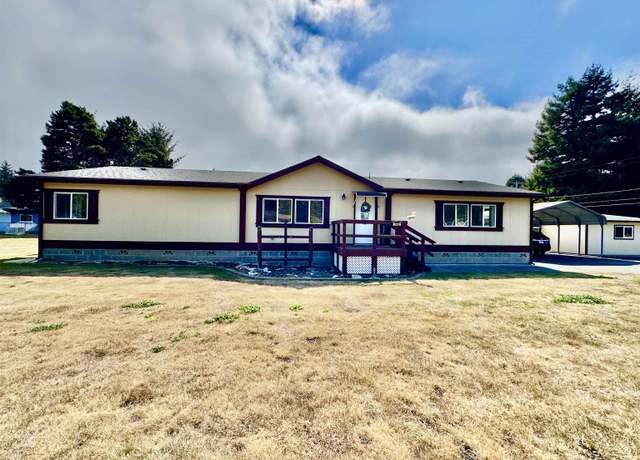 Property at 140 W Alder Rd, Crescent City, CA 95531, 3 beds, 2.5 baths