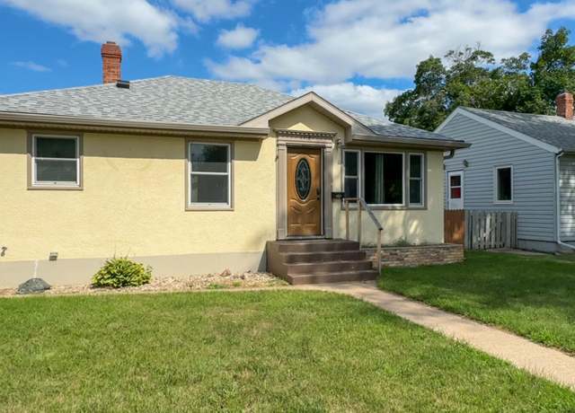 Property at 1118 Beach Ave SE, Huron, SD 57350, 4 beds, 2 baths