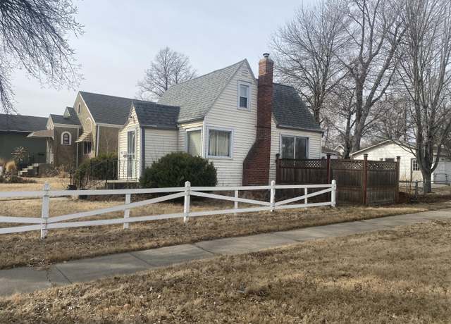 Property at 609 Simmons Ave SE, Huron, SD 57350, 3 beds, 1 bath