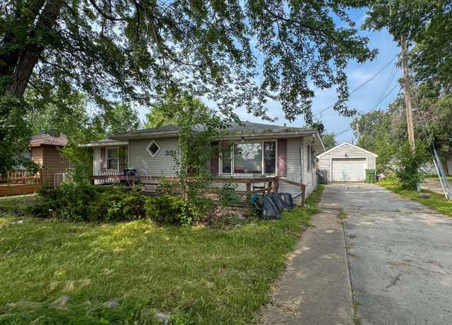 Property at 351 Lincoln Ave SW, Huron, SD 57350, 2 beds, 1 bath