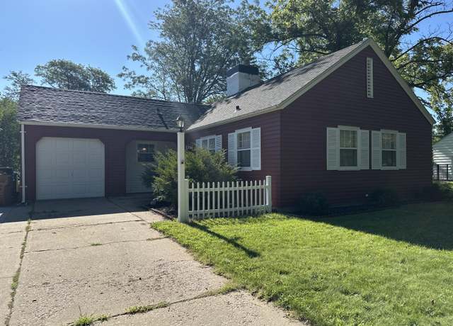 Property at 1256 Campbell Dr, Huron, SD 57350, 3 beds, 2 baths