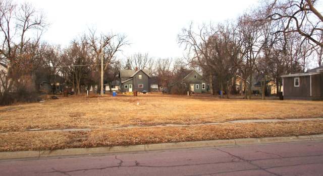 Photo of 549 & 565 Frank Ave SE, Huron, SD 57350