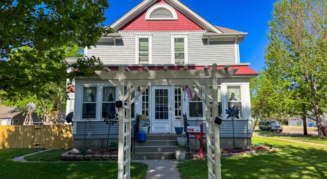 Photo of 1109 Illinois Ave SW, Huron, SD 57350