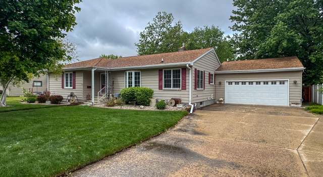 Photo of 1865 Illinois Ave SW, Huron, SD 57350