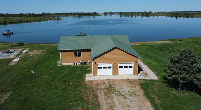 Photo of 23611 Twin Lakes Dr, Woonsocket, SD 57385