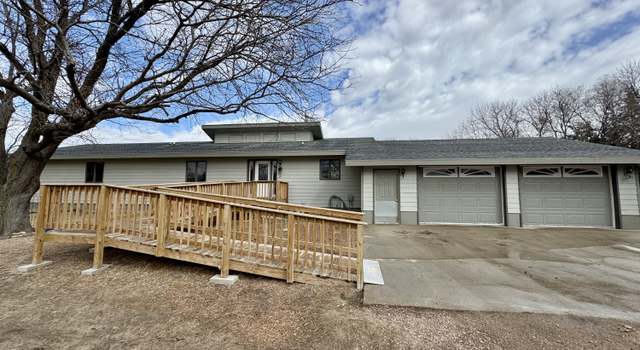 Photo of 39976 205th St, Huron, SD 57350
