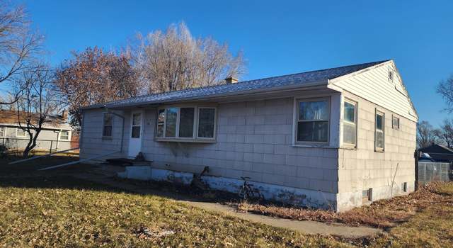 Photo of 608 W 3rd Ave, Miller, SD 57362