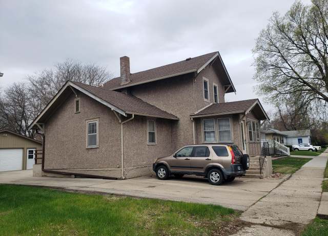 Property at 705 W 5th Ave, Mitchell, SD 57301, 3 beds, 2 baths