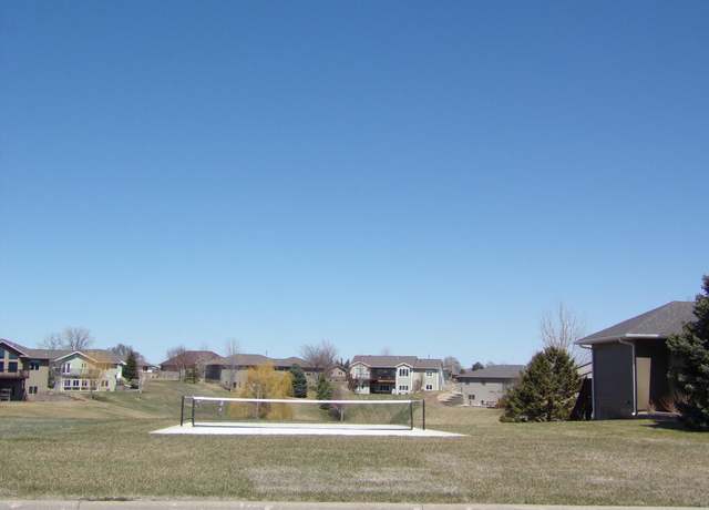 Property at Lot 7 The Is, Mitchell, SD 57301