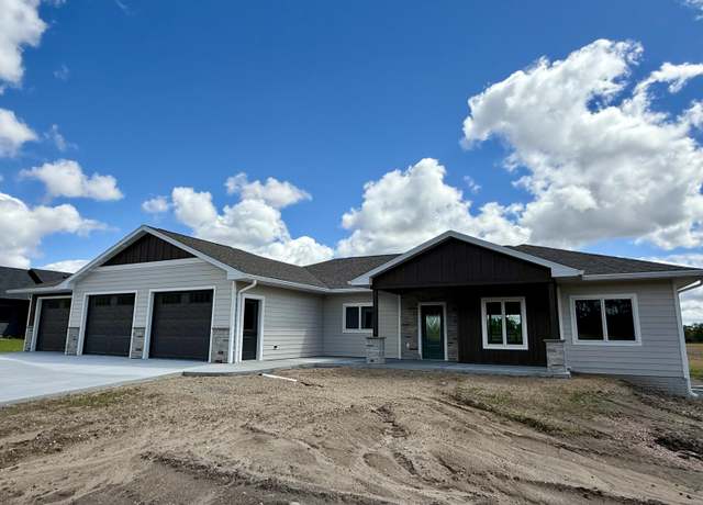 Property at 605 Zeke Ave, Mitchell, SD 57301, 3 beds, 2 baths