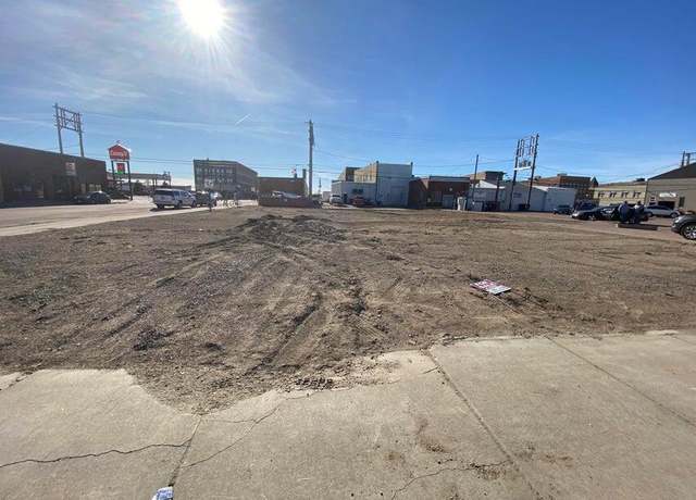 Property at 119 N Lawler St, Mitchell, SD 57301