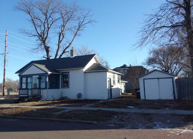 Property at 1122 N Lawler St, Mitchell, SD 57301, 2 beds, 1 bath