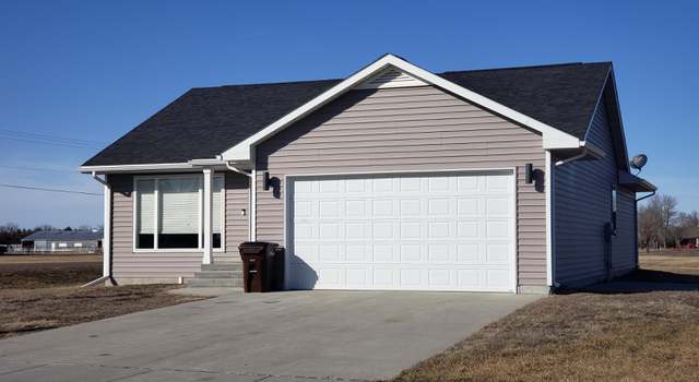 Photo of 1528 Kemper Ave, Mitchell, SD 57301
