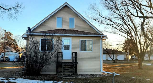 Photo of 216 N Hill St, Yale, SD 57386