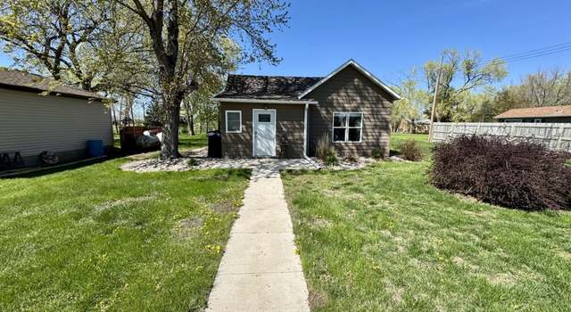 Photo of 404 6th St, Armour, SD 57313