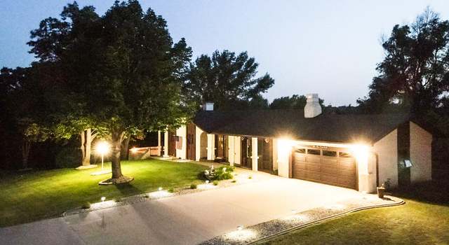 Photo of 1517 Westview Dr, Mitchell, SD 57301