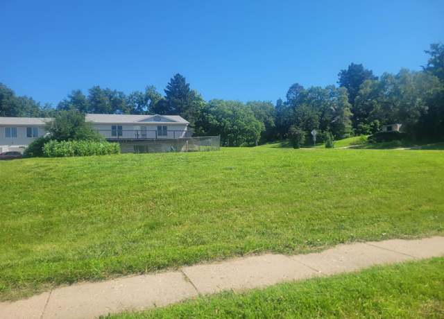 Property at tbd Pine, Yankton, SD 57078