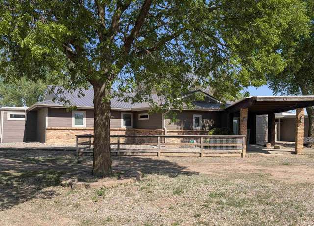 Property at 31109 436th Ave, Yankton, SD 57078, 3 beds, 2 baths