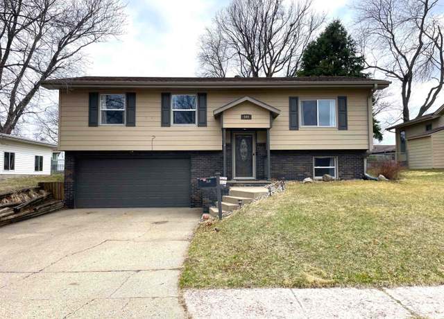 Property at 509 James Pl, Yankton, SD 57078, 4 beds, 2 baths