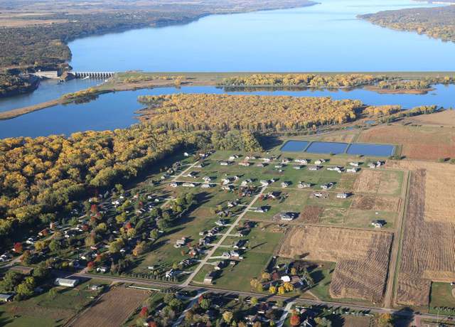 Property at lot 17 Hollyhock Ln, Yankton, SD 57078