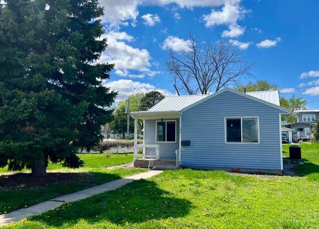 Property at 1902 Laurel St, Tyndall, SD 57066, 2 beds, 1 bath