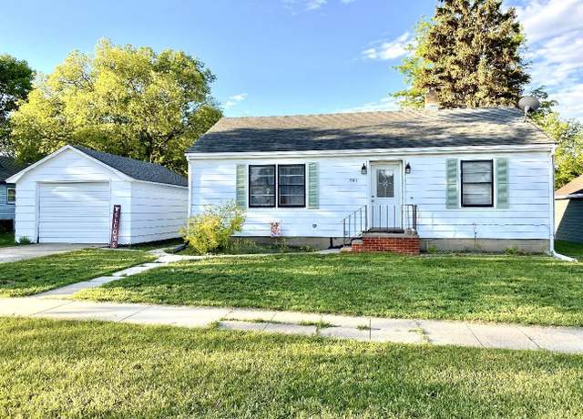 Property at 501 W 17th Ave, Tyndall, SD 57066, 2 beds, 2 baths