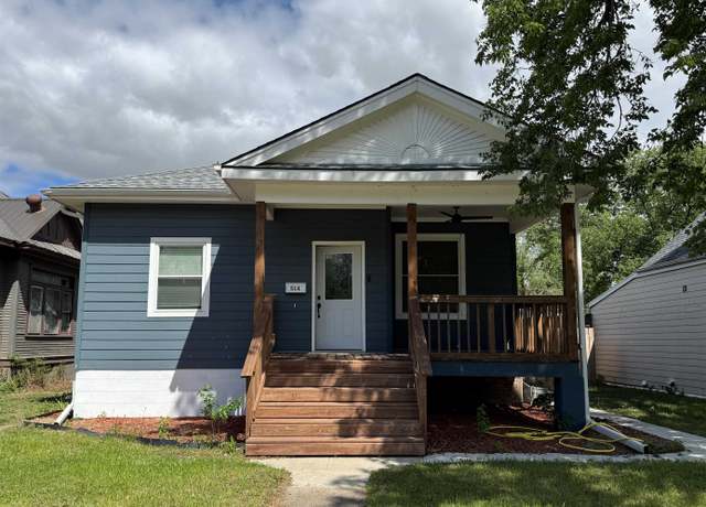Property at 514 Broadway Ave, Yankton, SD 57078, 4 beds, 2 baths