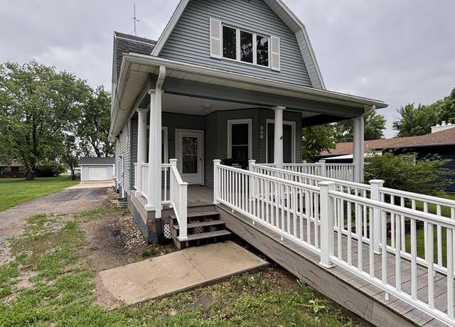 Property at 441 5th St, Scotland, SD 57059, 4 beds, 1.5 baths