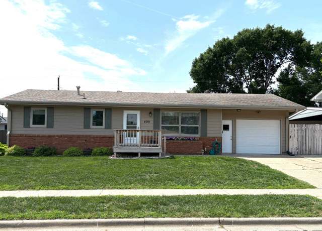 Property at 409 Burgess Rd, Yankton, SD 57078, 3 beds, 1.5 baths
