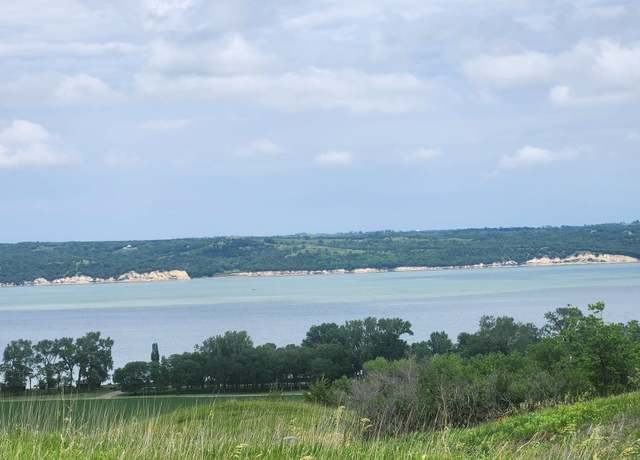 Property at 54619 Brody Dr, Crofton, NE 68730